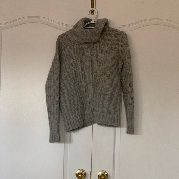 Chunky turtle neck sweater - Picture 1 of 5